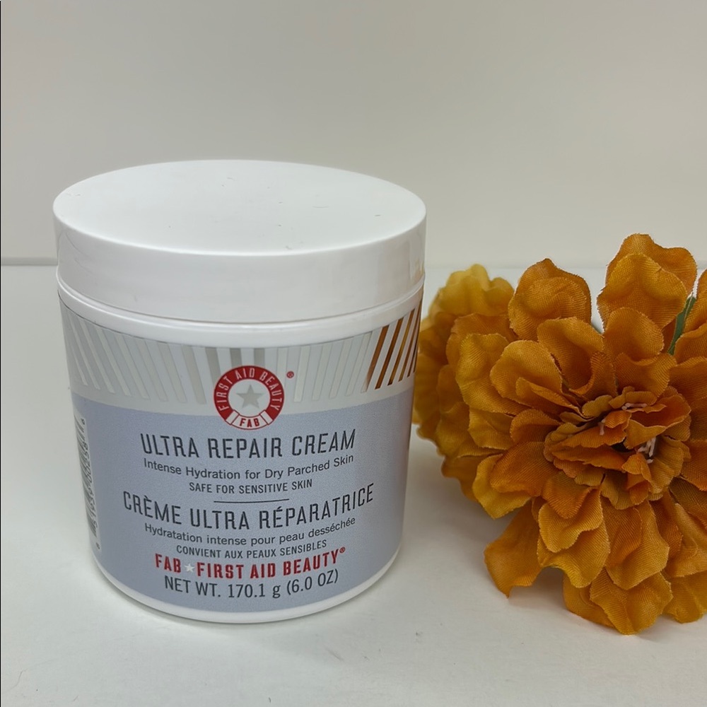 First Aid Beauty Ultra Repair Cream NEW sealed container 170.1 g/6 oz.